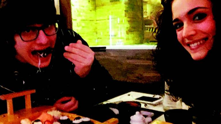 Lo chef Sartini incorona Cristina Santarcangelo è tutta per Valerio Lo chef Sartini incorona Cristina Santarcangelo è tutta per Valerio