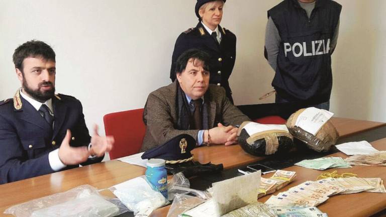 Lotta allo spaccio, arresti e sequestri Lotta allo spaccio, arresti e sequestri