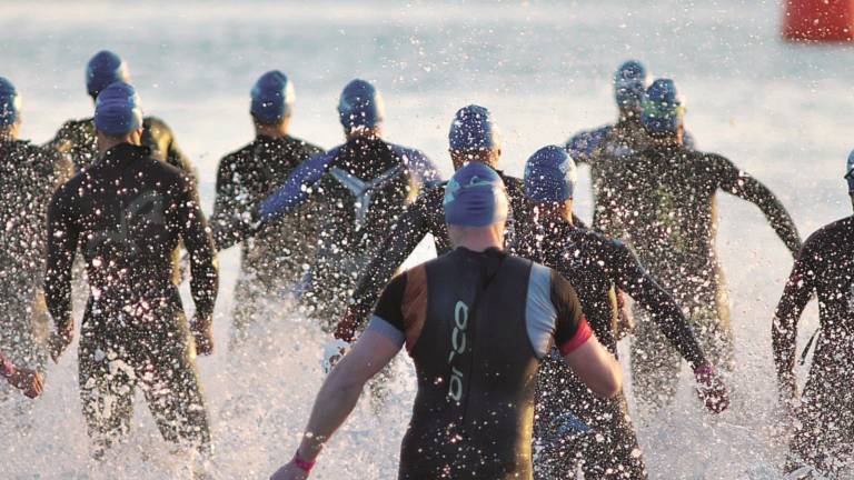 Cervia, si cercano 50 volontari per l'Ironman: ecco come iscriversi Cervia, si cercano 50 volontari per l'Ironman: ecco come iscriversi