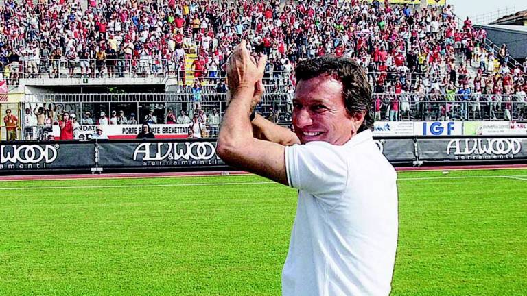 Il Rimini chiama l'allenatore più amato: torna Leonardo Acori Il Rimini chiama l'allenatore più amato: torna Leonardo Acori