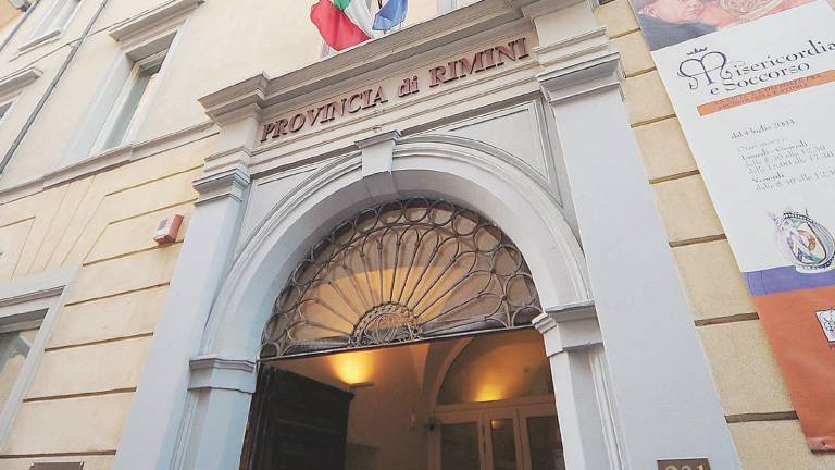 La Provincia sblocca pagamenti alle imprese per 14 milioni di euro La Provincia sblocca pagamenti alle imprese per 14 milioni di euro