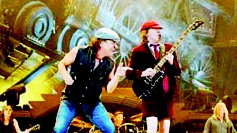 «Concerto Ac/Dc, vietate l'alcol da asporto» «Concerto Ac/Dc, vietate l'alcol da asporto»