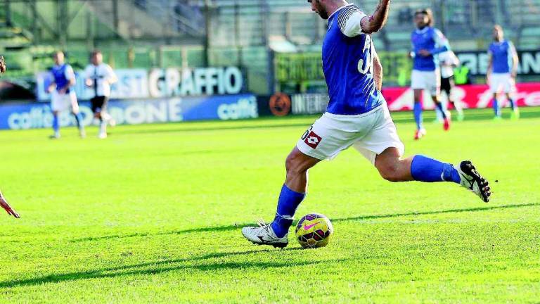 Il Cesena torna alla vittoria: 2-1 a Parma Il Cesena torna alla vittoria: 2-1 a Parma