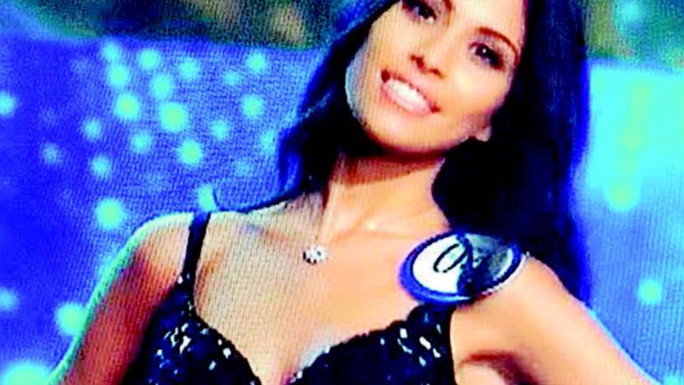 Eleonora non ce la fa: Luxuria prende le sue difese ma Amendola la boccia Eleonora non ce la fa: Luxuria prende le sue difese ma Amendola la boccia