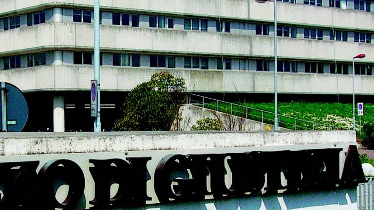«Soldi nascosti per evitare il risarcimento»: nuova condanna per il prof che molestò l'allieva «Soldi nascosti per evitare il risarcimento»: nuova condanna per il prof che molestò l'allieva