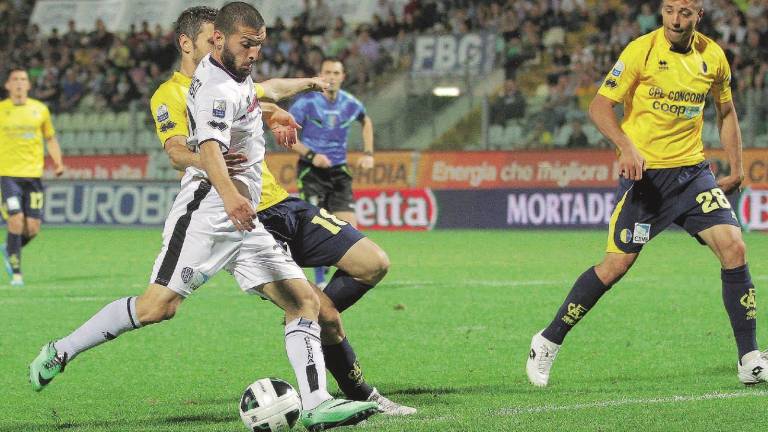 Cesena, gran colpo a Modena Cesena, gran colpo a Modena