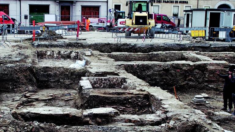 Dal cantiere spunta l'abside di Sant'Agnese Dal cantiere spunta l'abside di Sant'Agnese