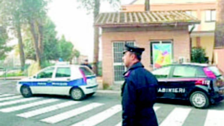 Colpito dal treno, miracolato un quattordicenne Colpito dal treno, miracolato un quattordicenne