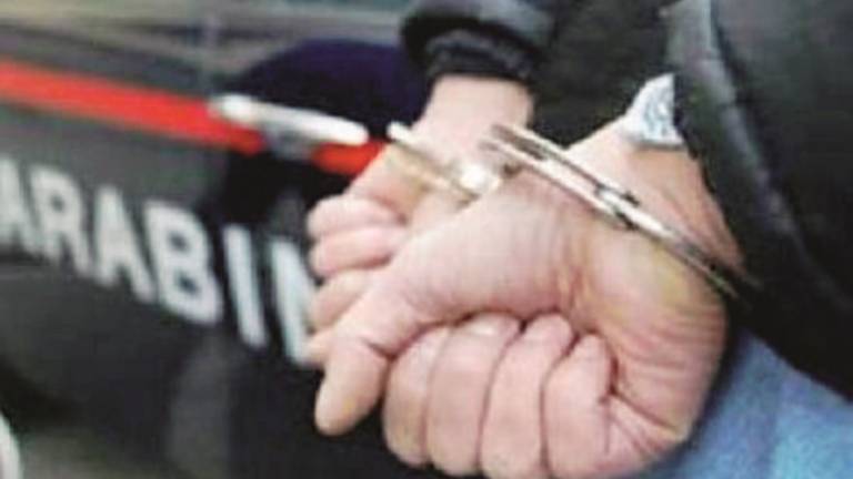 Borseggi alle fermate dell’autobus di Rimini, arrestato un uomo di 75 anni Borseggi alle fermate dell’autobus di Rimini, arrestato un uomo di 75 anni