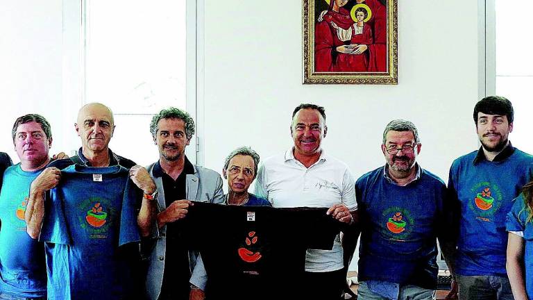 In 600 tra bagni, hotel e ristobar raccolgono cibo per la Caritas In 600 tra bagni, hotel e ristobar raccolgono cibo per la Caritas
