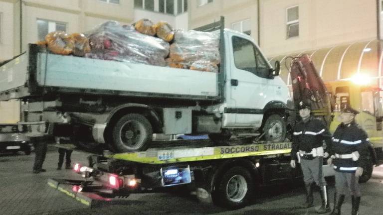 Sfruttano polizza di una moto per la copertura assicurativa di due furgoni Sfruttano polizza di una moto per la copertura assicurativa di due furgoni