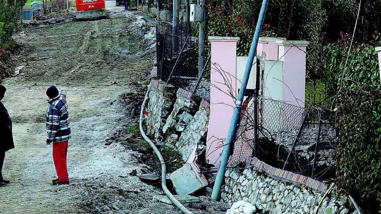 Frana, il terreno cede ancora Frana, il terreno cede ancora