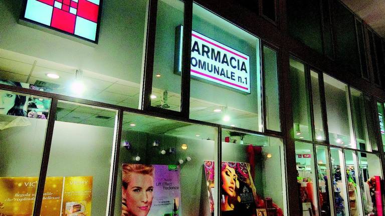 Regione, intesa con le farmacie fino a fine anno: tamponi a prezzo calmierato Regione, intesa con le farmacie fino a fine anno: tamponi a prezzo calmierato