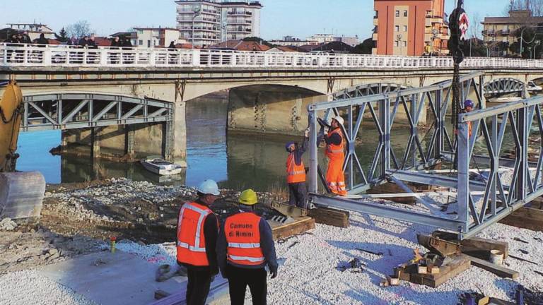 Via Coletti, c'è un ponte da ricostruire Via Coletti, c'è un ponte da ricostruire