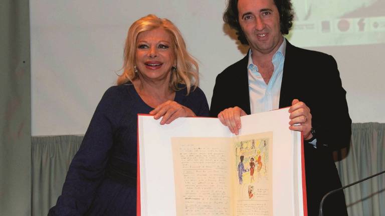Il Golden Globe al Premio Fellini Paolo Sorrentino Il Golden Globe al Premio Fellini Paolo Sorrentino