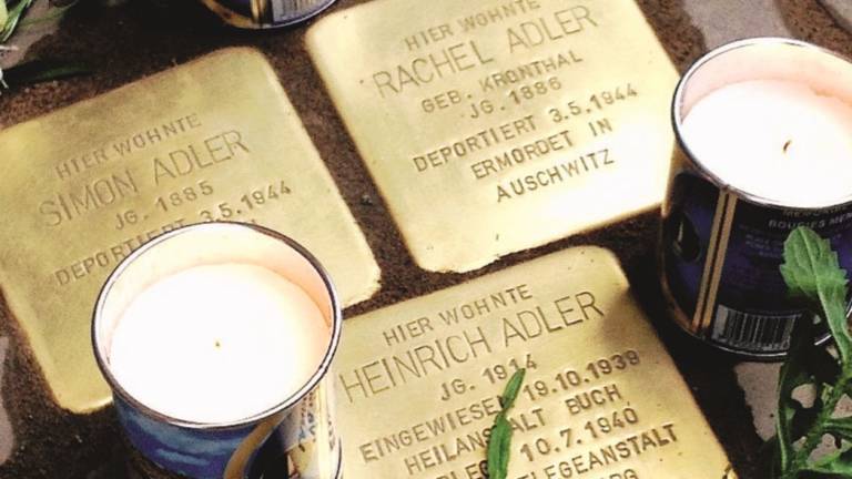 «Shoah, ricordiamo i martiri con le pietre d'inciampo» «Shoah, ricordiamo i martiri con le pietre d'inciampo»