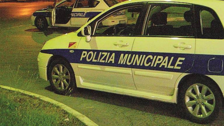 Pizza pony ferito in un incidente. Sospetto lavoro nero Pizza pony ferito in un incidente. Sospetto lavoro nero