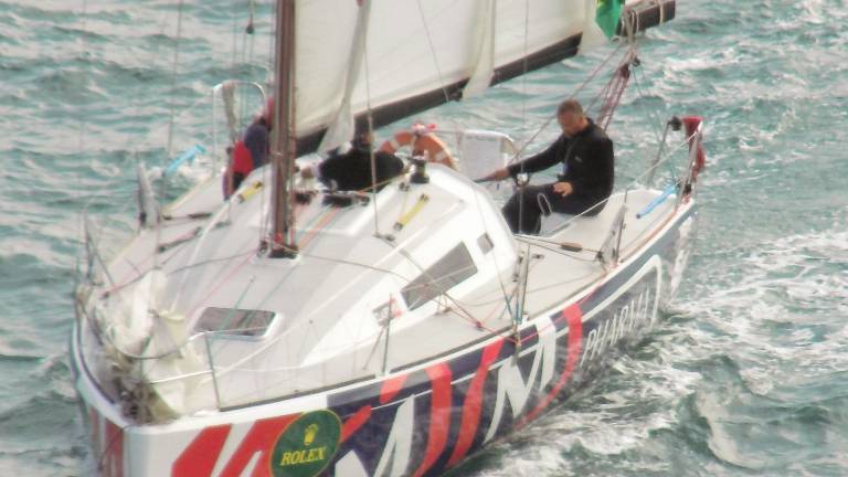 Tre romagnoli nella burrasca: «Ci scaldavamo con le onde!» Tre romagnoli nella burrasca: «Ci scaldavamo con le onde!»