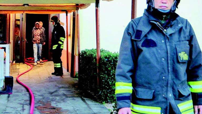 Incendio distrugge il ristorante Villa Rotonda Incendio distrugge il ristorante Villa Rotonda
