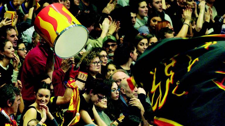 Ravenna, la tradizione non cambia. La partenza è sempre in salita Ravenna, la tradizione non cambia. La partenza è sempre in salita