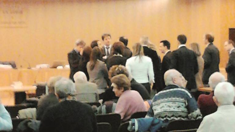 Caso amianto, chiesto il rinvio a giudizio Caso amianto, chiesto il rinvio a giudizio