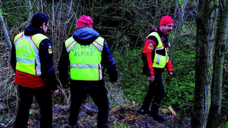 Ravenna, ritrovato il tartufaio disperso. Vivo grazie al cane Ravenna, ritrovato il tartufaio disperso. Vivo grazie al cane