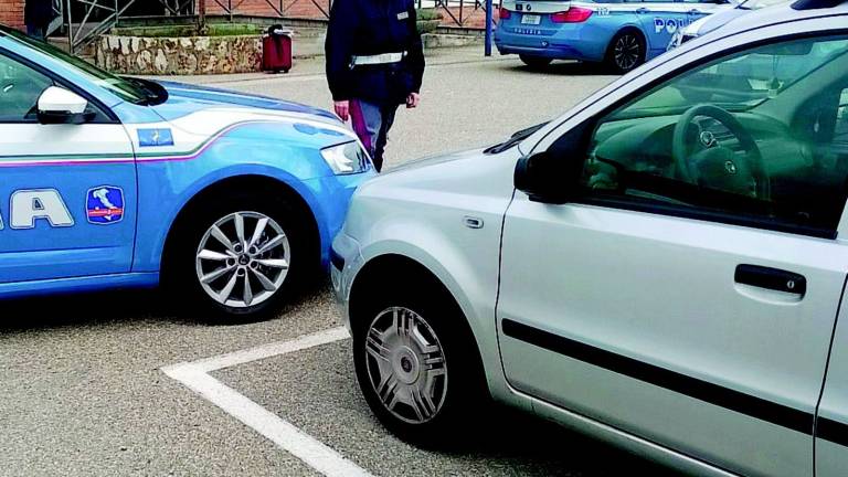 Contromano in autostrada da Faenza a Forlì Contromano in autostrada da Faenza a Forlì
