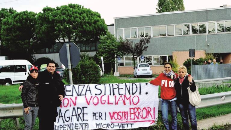 Gli olandesi non comprano più la Micro -Vett Gli olandesi non comprano più la Micro -Vett