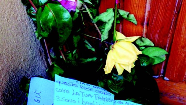 Nonna, sorella e cugini per i tre bimbi Nonna, sorella e cugini per i tre bimbi