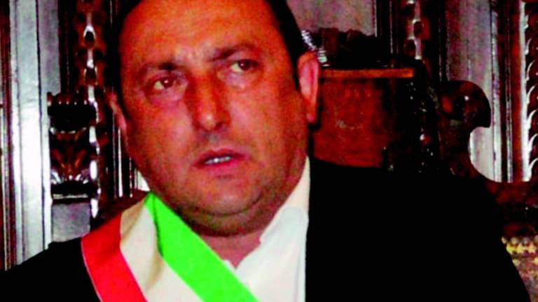 Peculato, indagato il sindaco Frassineti Peculato, indagato il sindaco Frassineti