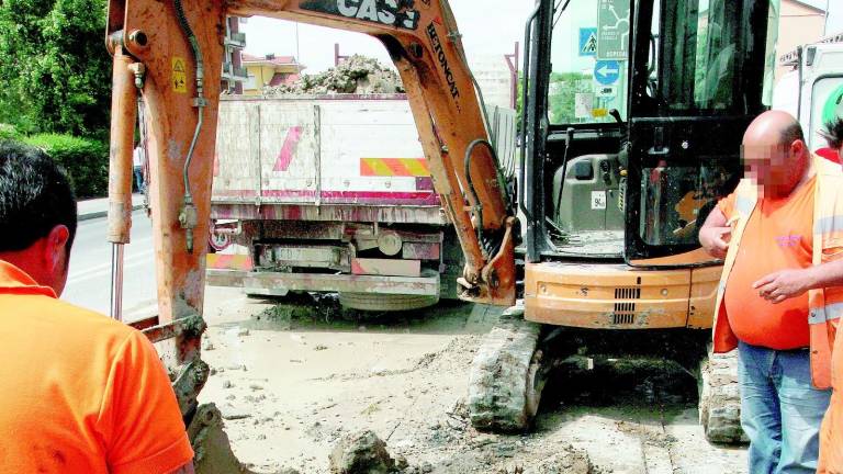 Sicurezza nelle strade: al via un cantiere in ogni quartiere Sicurezza nelle strade: al via un cantiere in ogni quartiere