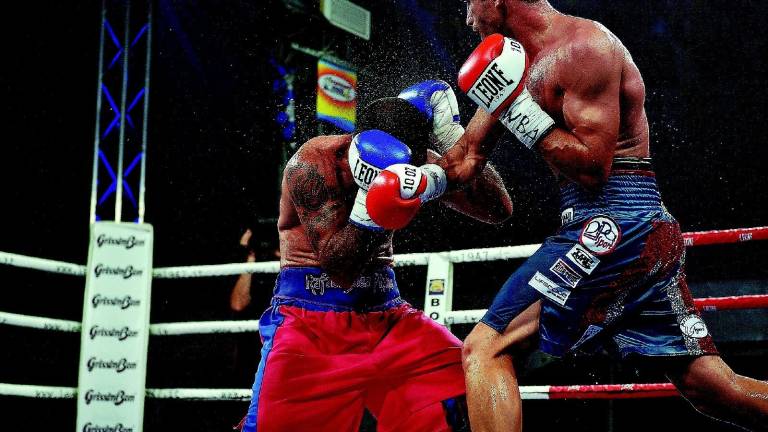 Boxe, ricorso accettato: il match di Signani si deve ripetere Boxe, ricorso accettato: il match di Signani si deve ripetere