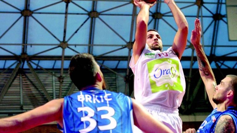 Una fantastica OraSì sbanca Ferrara Una fantastica OraSì sbanca Ferrara
