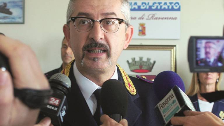 Lucciola ribelle picchiata e stuprata. I protettori erano marito e moglie Lucciola ribelle picchiata e stuprata. I protettori erano marito e moglie