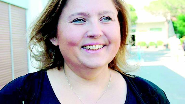 Muore all'improvviso Alessandra Coatti Muore all'improvviso Alessandra Coatti