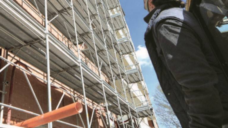 Costruzioni, il settore è in ginocchio Costruzioni, il settore è in ginocchio