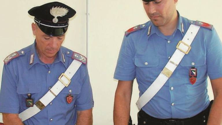 Dj Hardwell, folla, proteste e arresti Dj Hardwell, folla, proteste e arresti