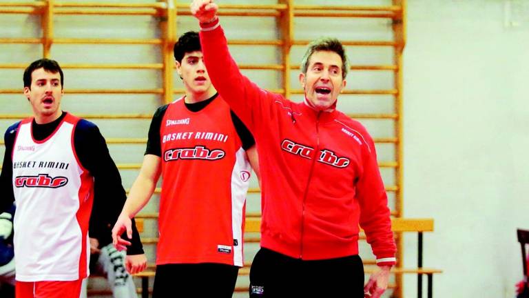Esonerato Mladenov, i Crabs Rimini a Massimo Bernardi Esonerato Mladenov, i Crabs Rimini a Massimo Bernardi