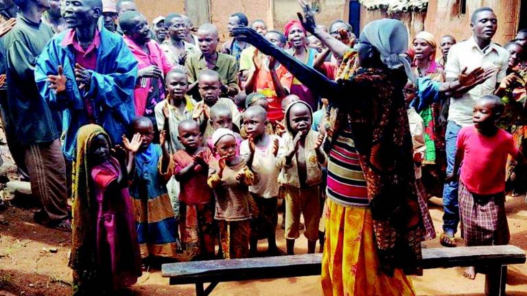 Stefano Vitali: l'inferno esiste l'ho trovato in Burundi Stefano Vitali: l'inferno esiste l'ho trovato in Burundi
