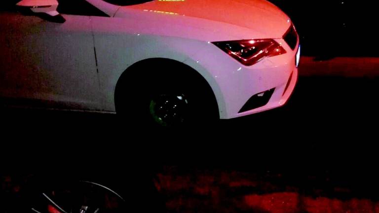 Gomme squarciate e cerchi danneggiati Gomme squarciate e cerchi danneggiati
