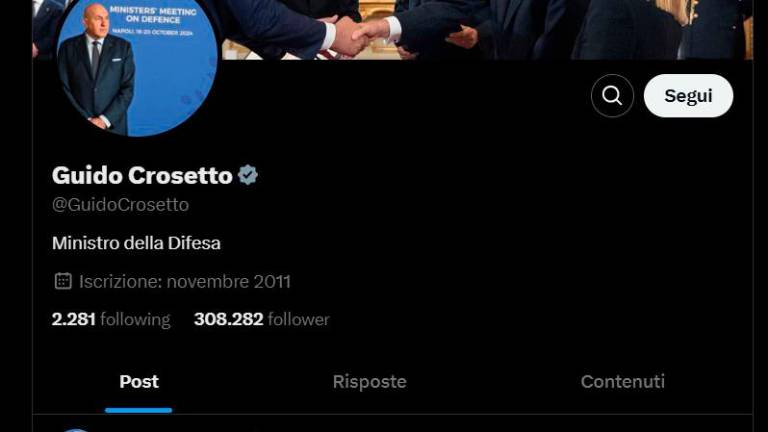 Capodanno di sangue a Villa Verucchio, il ministro Crosetto concede un economio solenne al carabiniere che ha ucciso l’accoltellatore Capodanno di sangue a Villa Verucchio, il ministro Crosetto concede un economio solenne al carabiniere che ha ucciso l’accoltellatore
