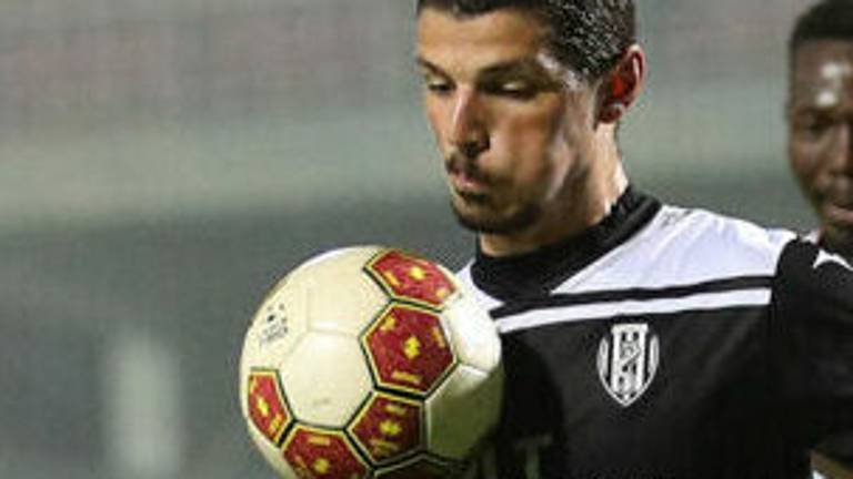 Calcio C, Bortolussi-gol decisivo anche a Pesaro (0-2) Calcio C, Bortolussi-gol decisivo anche a Pesaro (0-2)