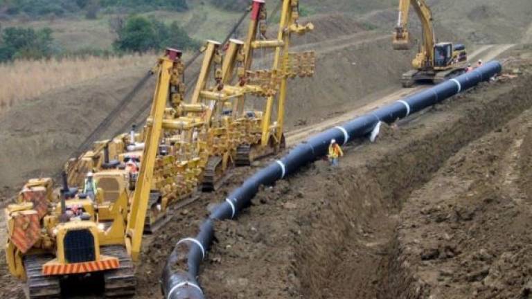 Via la vecchia “pipe-line”: nuovo metanodotto della Snam a Ravenna Via la vecchia “pipe-line”: nuovo metanodotto della Snam a Ravenna