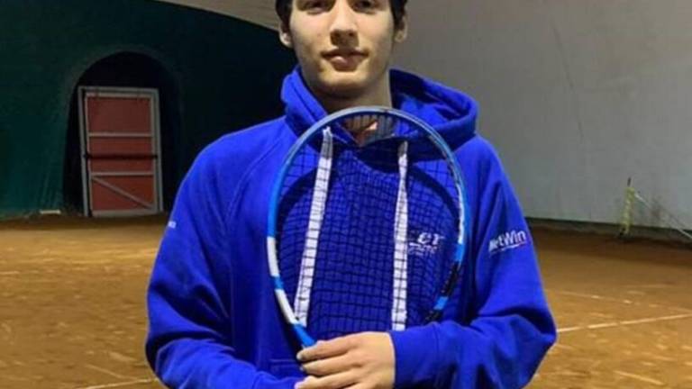 Tennis, Albertazzi e De Giovanni in evidenza al trofeo Oremplast del Ct Massa Tennis, Albertazzi e De Giovanni in evidenza al trofeo Oremplast del Ct Massa