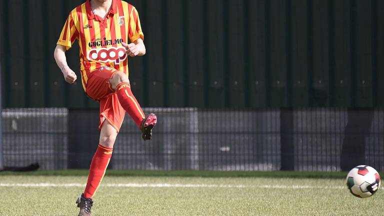 Calcio D, il Ravenna ingaggia il difensore Alessio Pipicella Calcio D, il Ravenna ingaggia il difensore Alessio Pipicella