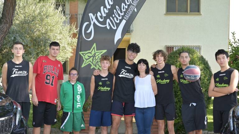 Basket, la Raggisolaris Academy ospita sette atleti in foresteria Basket, la Raggisolaris Academy ospita sette atleti in foresteria