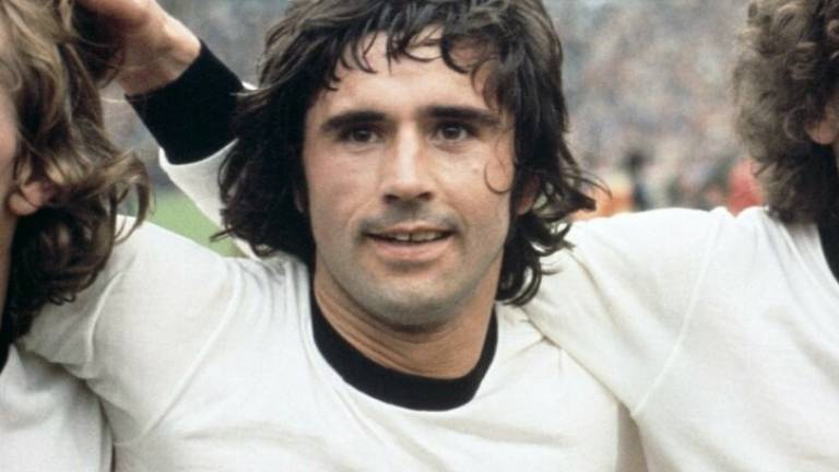 Morto Gerd Muller, il suo Bayern fu fermato dal Cesena sull'1-1 Morto Gerd Muller, il suo Bayern fu fermato dal Cesena sull'1-1