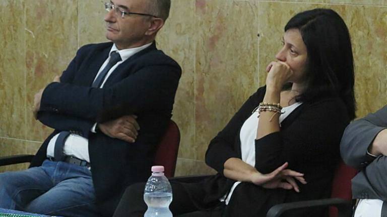 Santi durissimo con Tosi: Ai tavoli istituzionali solo per le polemiche Santi durissimo con Tosi: Ai tavoli istituzionali solo per le polemiche