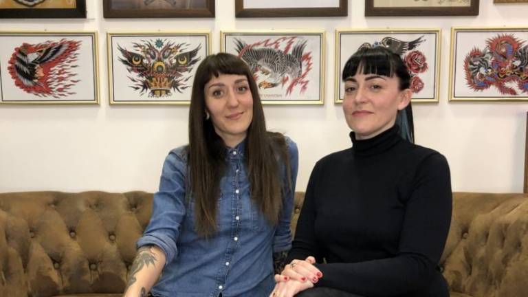 Tatuatori sciagurati e sedicenti scuole, a Rimini un convegno per normare il settore Tatuatori sciagurati e sedicenti scuole, a Rimini un convegno per normare il settore