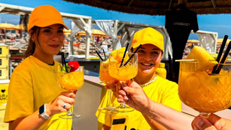 Arriva il Tour e a Rimini spunta la piadina gialla- Gallery Arriva il Tour e a Rimini spunta la piadina gialla- Gallery
